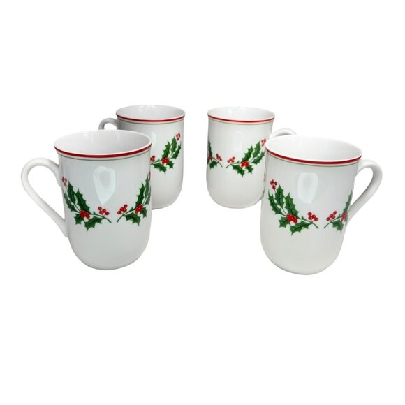 Set Of 4 Vintage Holly Berry Red & Green Trim Christmas Mugs Fine Porcelain - Picture 2 of 9